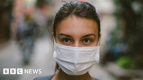 masque coronavirus yves saint laurent|Coronavirus: Yves Saint Laurent to make surgical masks.